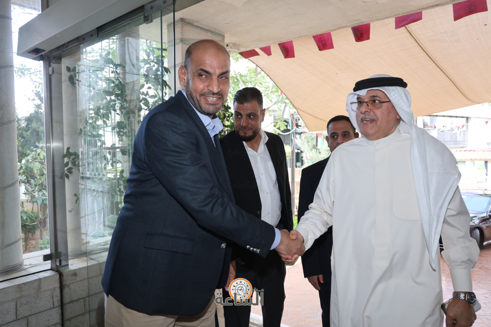 Madar Al-Saa Images 0.6312958275824093