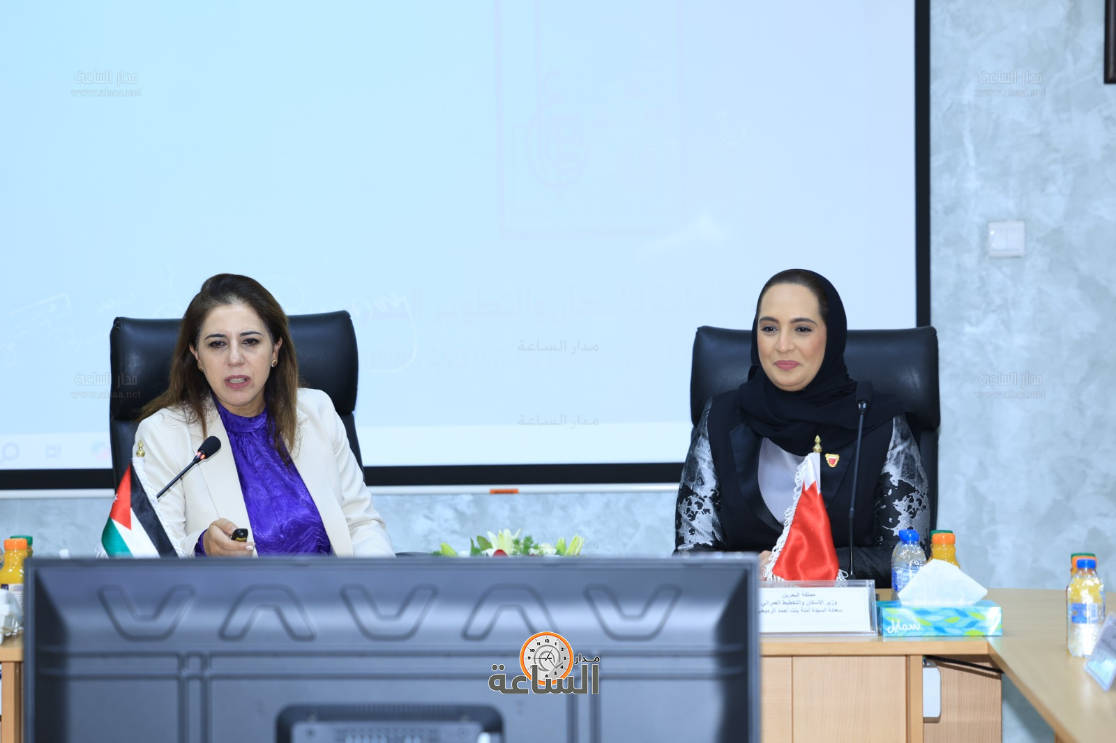 Madar Al-Saa Images 0.430527231064204