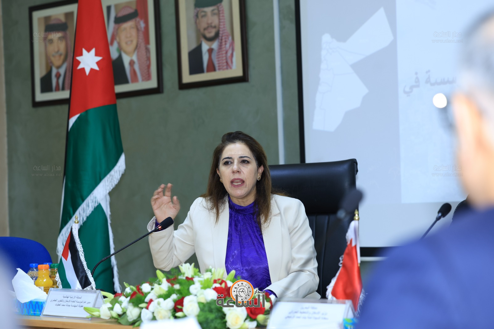 Madar Al-Saa Images 0.6593596377165836