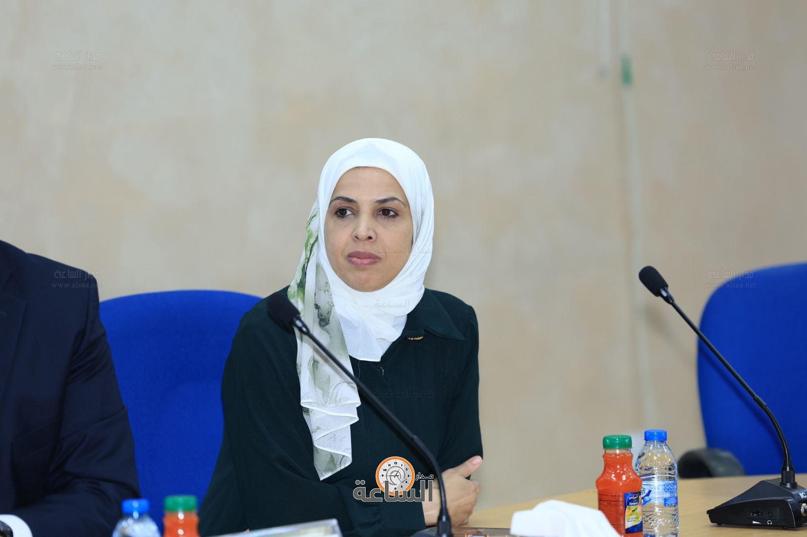 Madar Al-Saa Images 0.37481049148064527