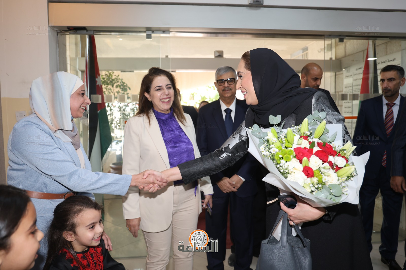 Madar Al-Saa Images 0.09012998200106725