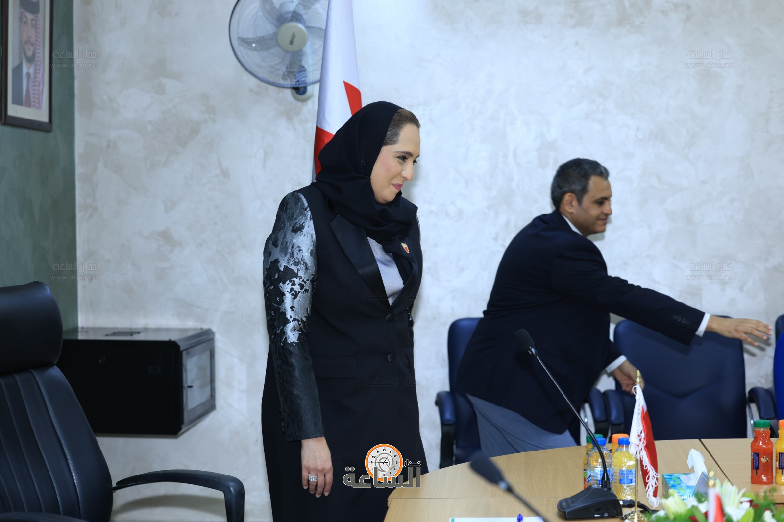 Madar Al-Saa Images 0.044367414765516644