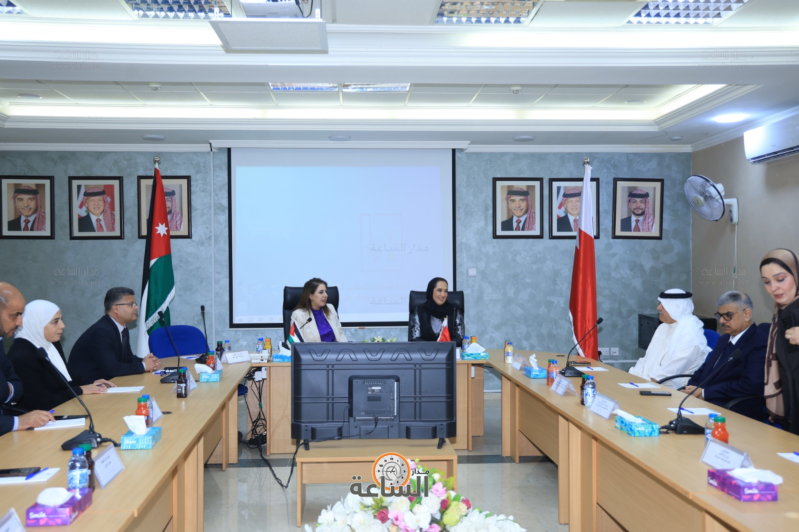 Madar Al-Saa Images 0.41123847701796123