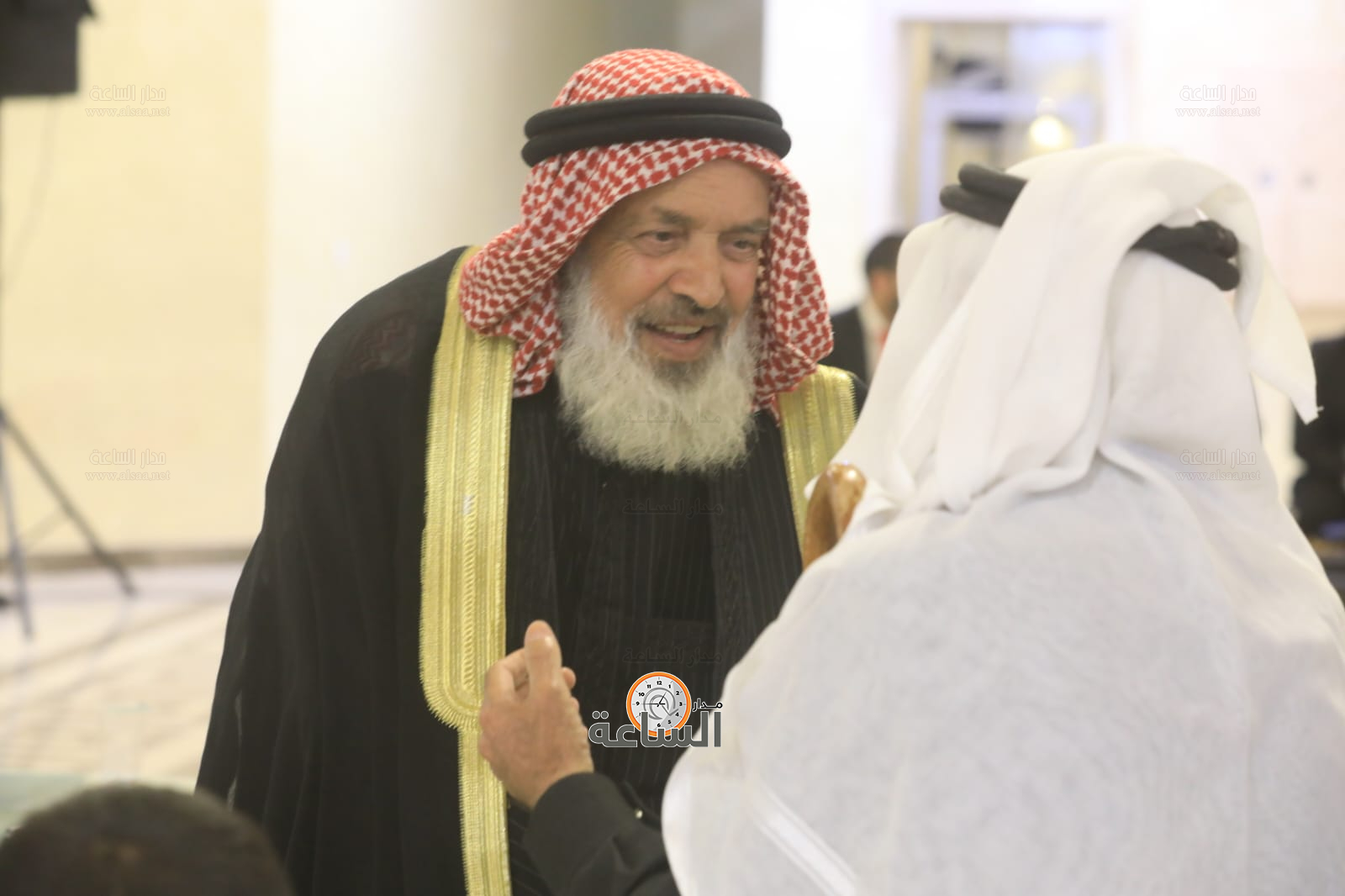 Madar Al-Saa Images 0.4611619386287352