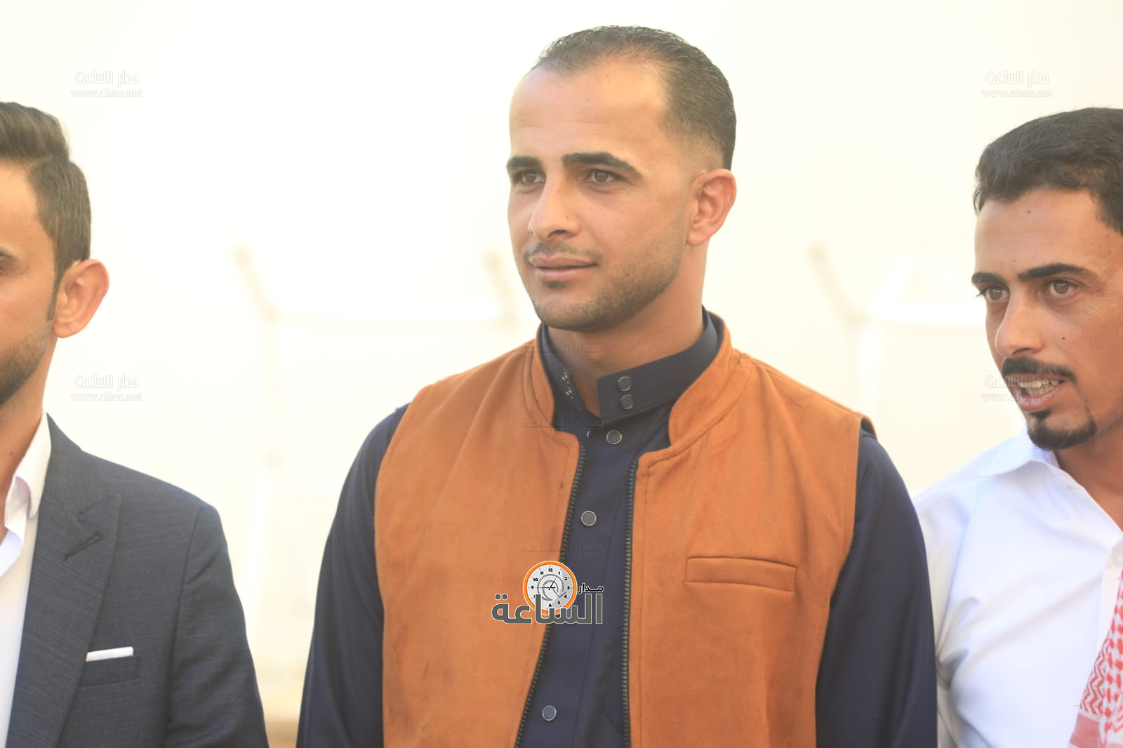 Madar Al-Saa Images 0.6973477512389015