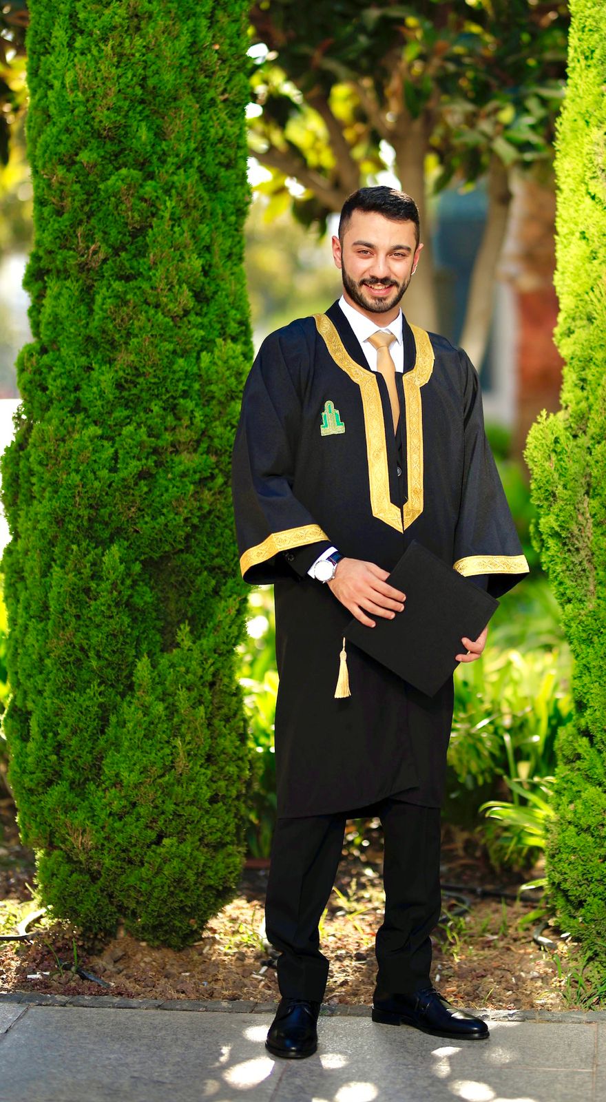 Madar Al-Saa Images 0.35107880944622516