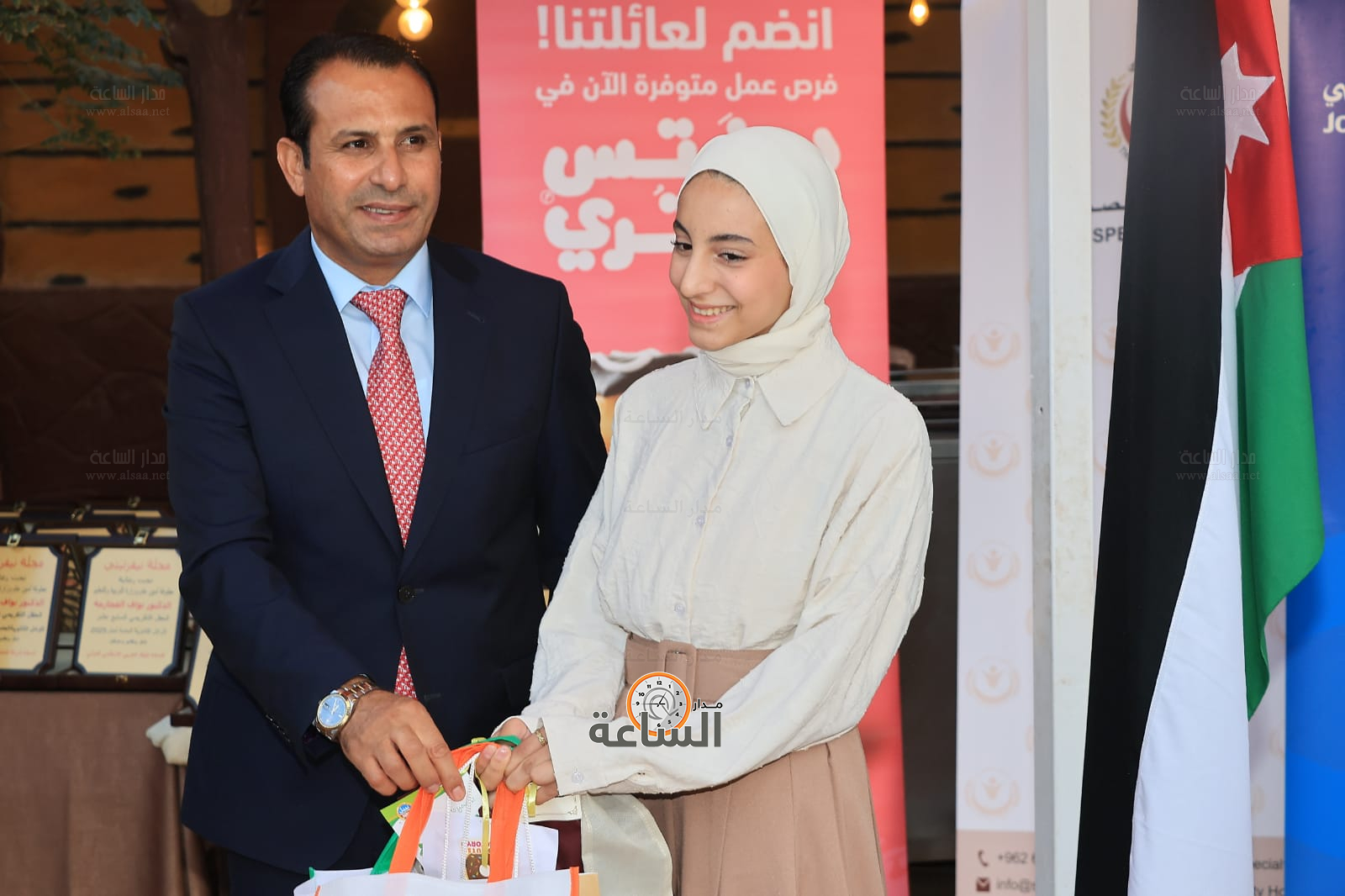 Madar Al-Saa Images 0.3530889014720613