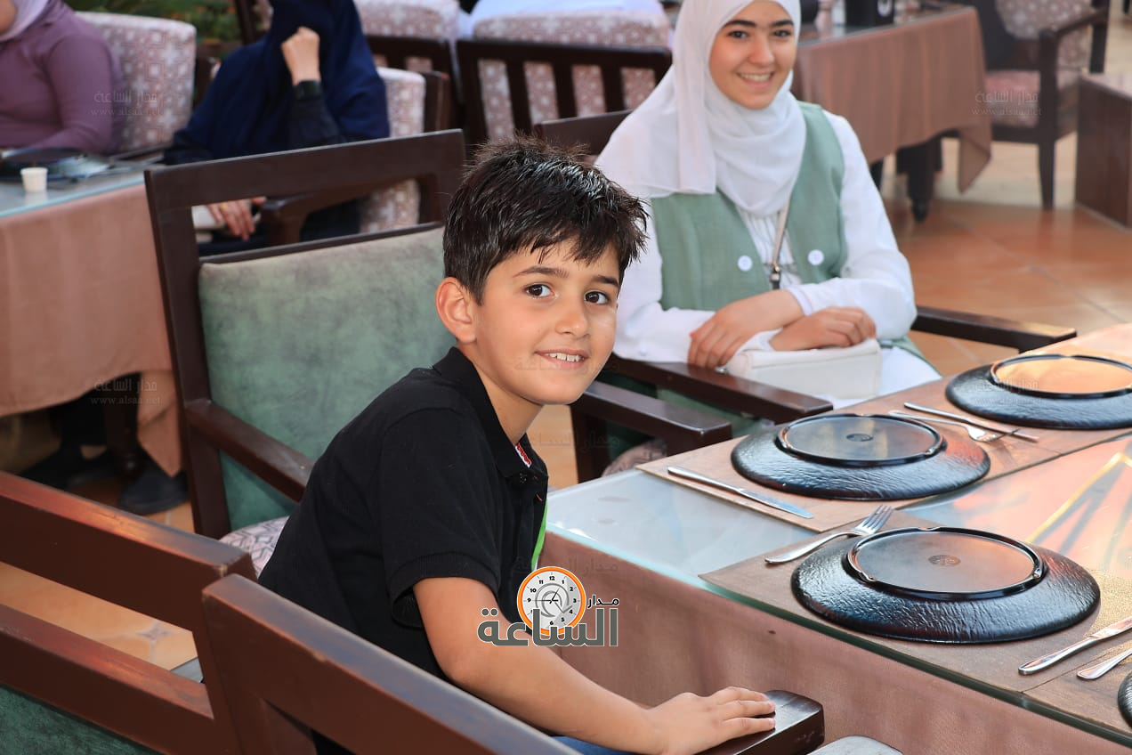 Madar Al-Saa Images 0.8879241234054183