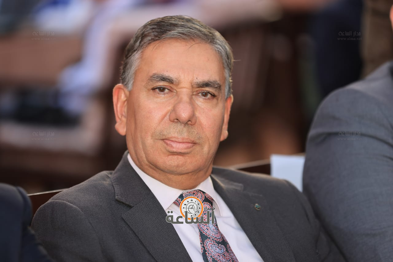 Madar Al-Saa Images 0.056732147394190524