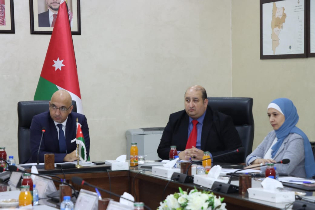 Madar Al-Saa Images 0.11195000538269473