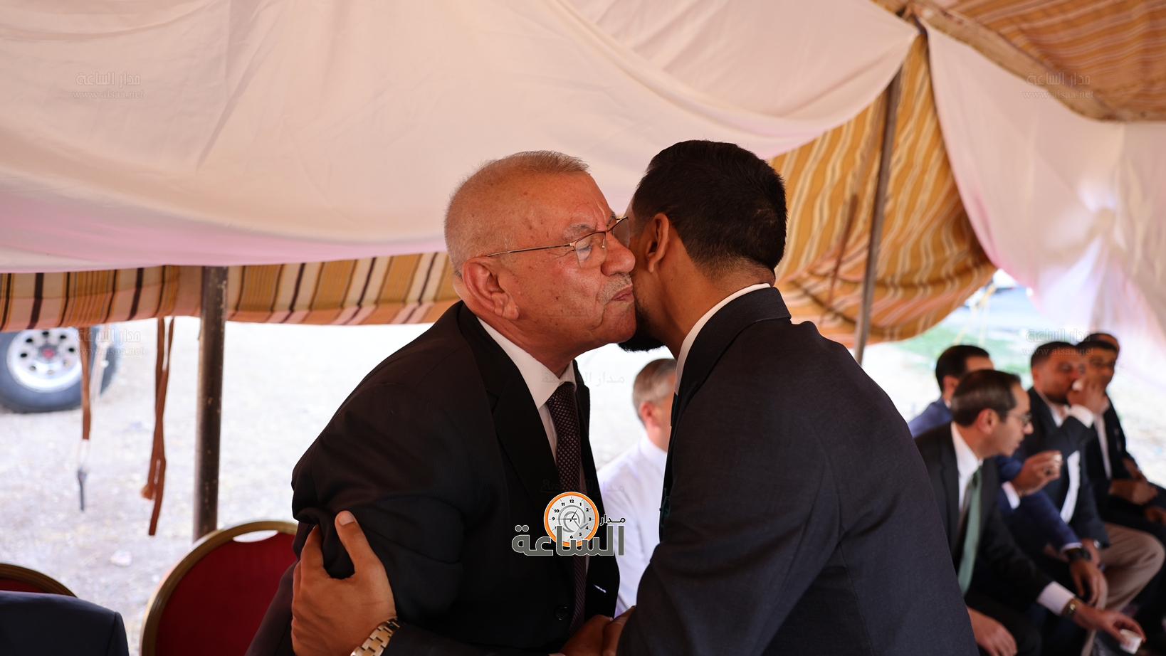 Madar Al-Saa Images 0.8264341353543532