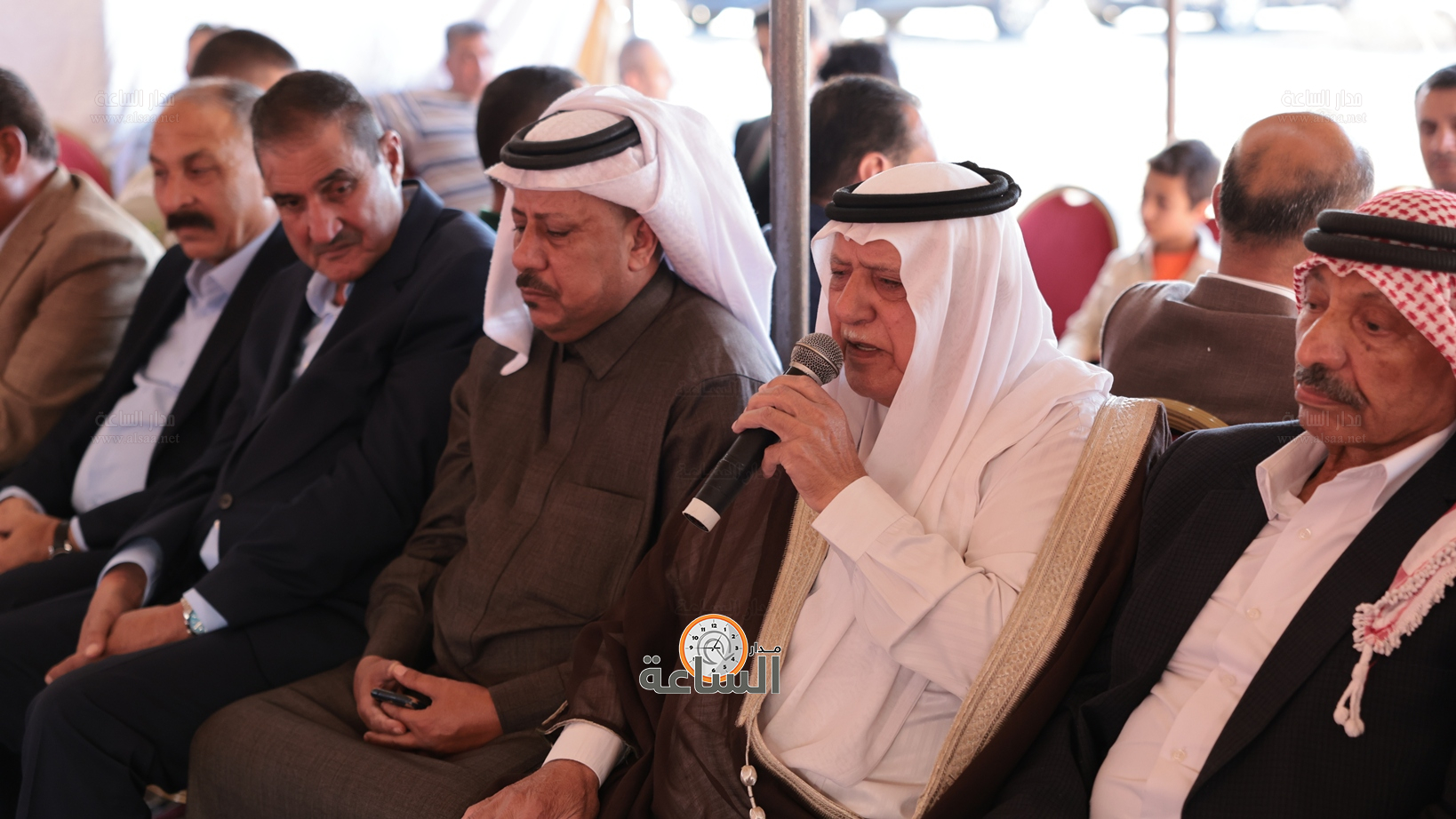 Madar Al-Saa Images 0.42497550452609867