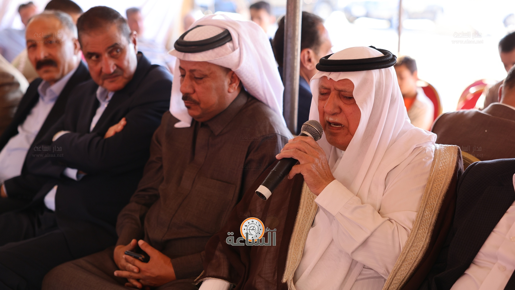 Madar Al-Saa Images 0.47575403812936545