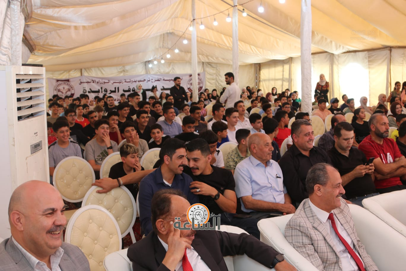 Madar Al-Saa Images 0.6813534409981356