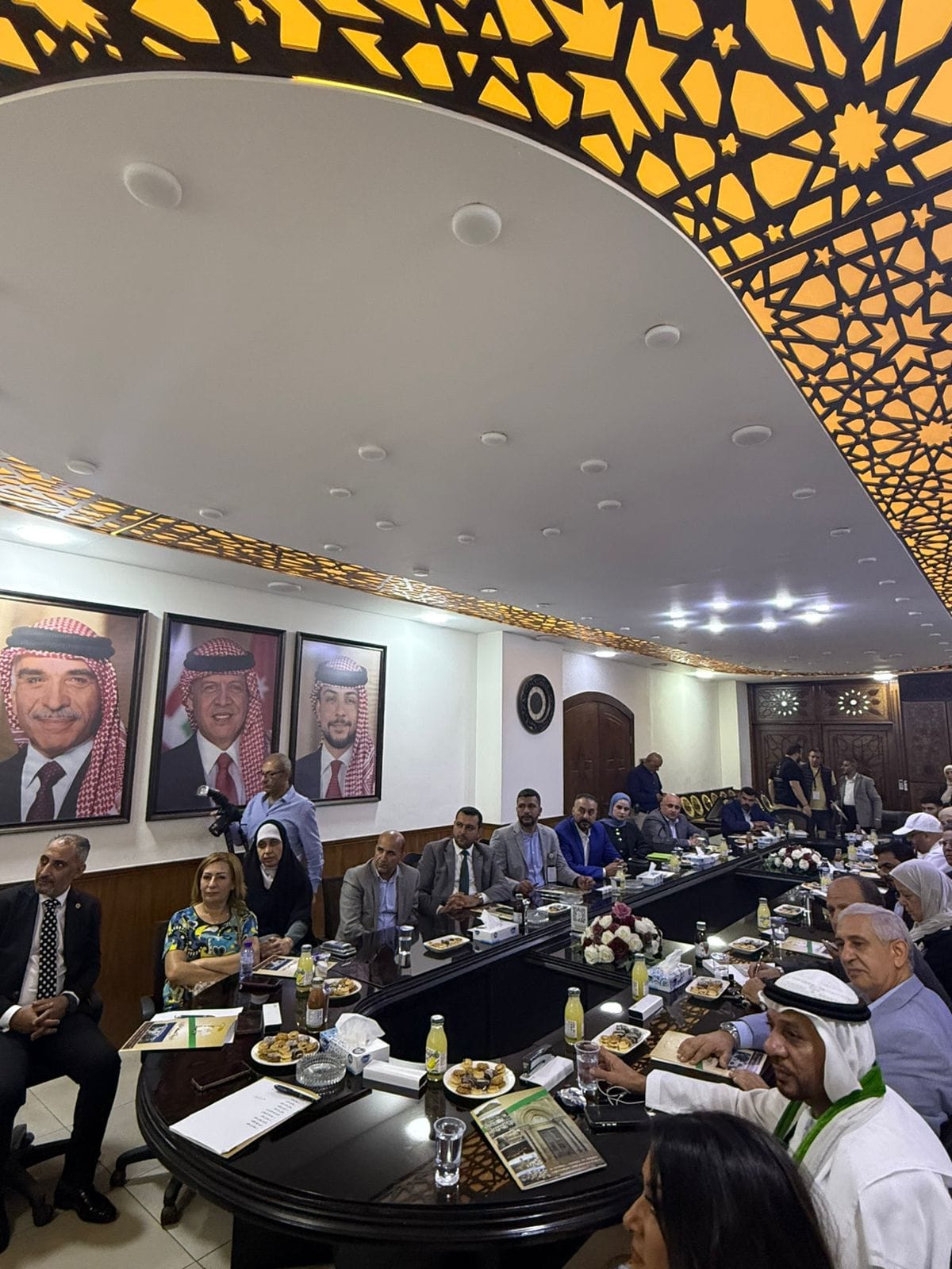 Madar Al-Saa Images 0.9193954816418143