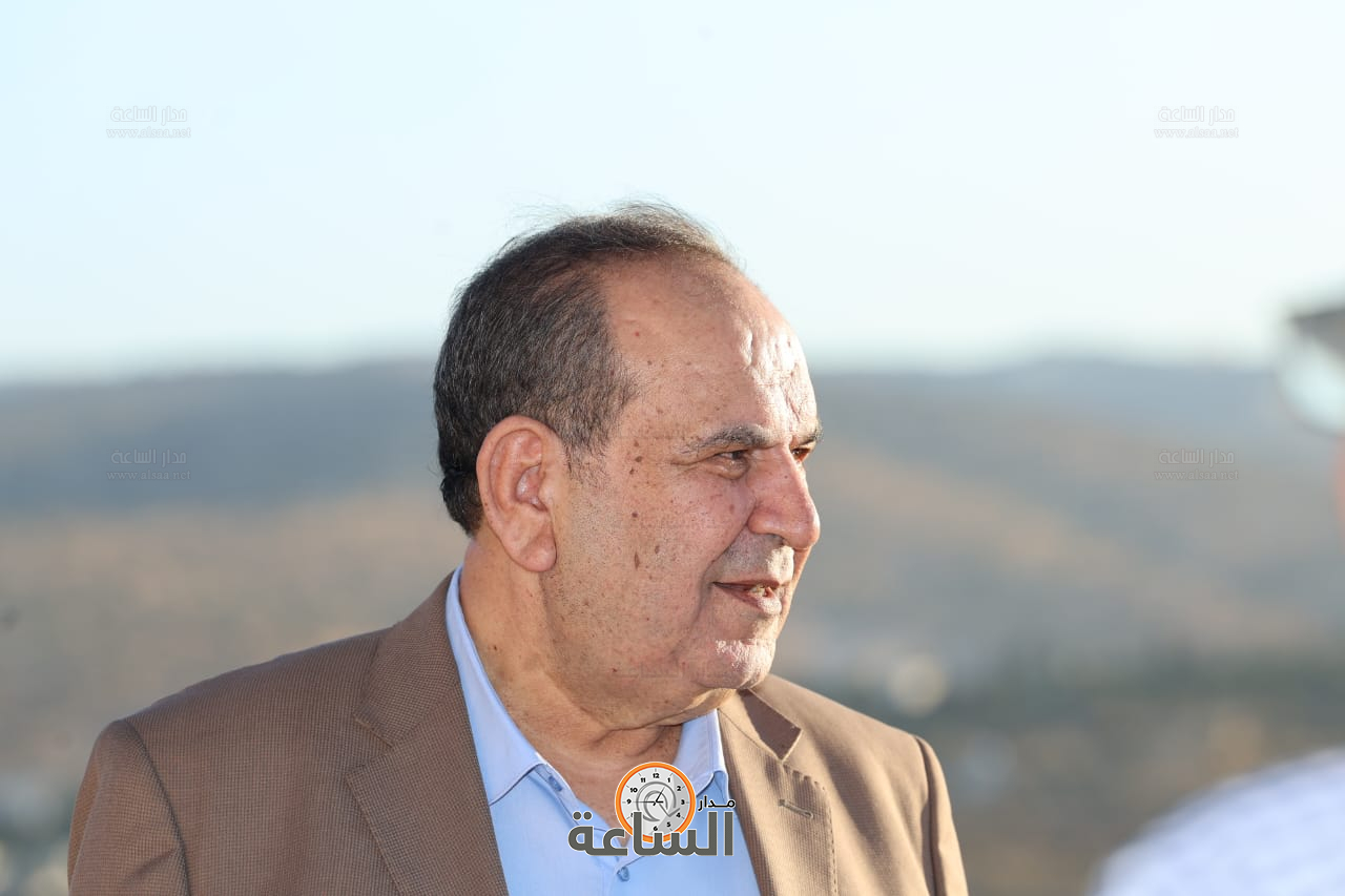 Madar Al-Saa Images 0.9945142286993814