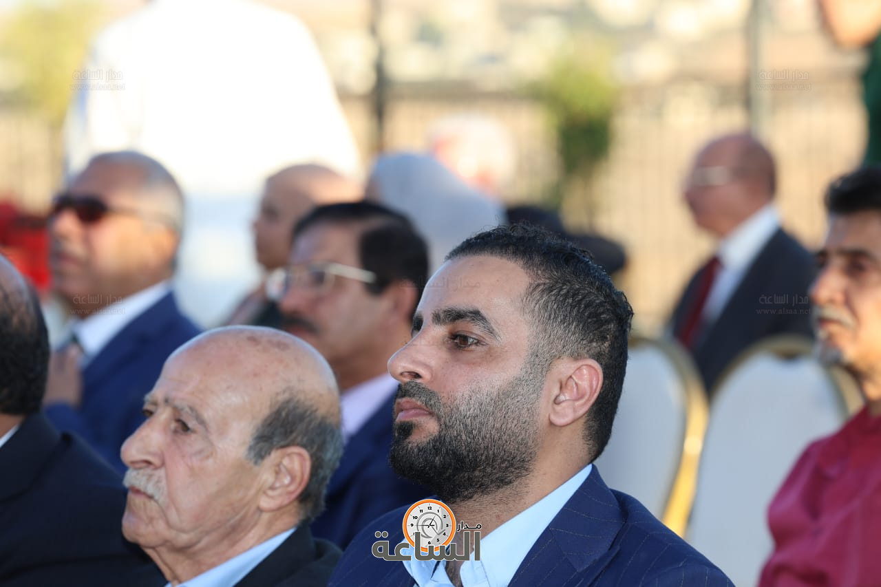 Madar Al-Saa Images 0.7175503610261982