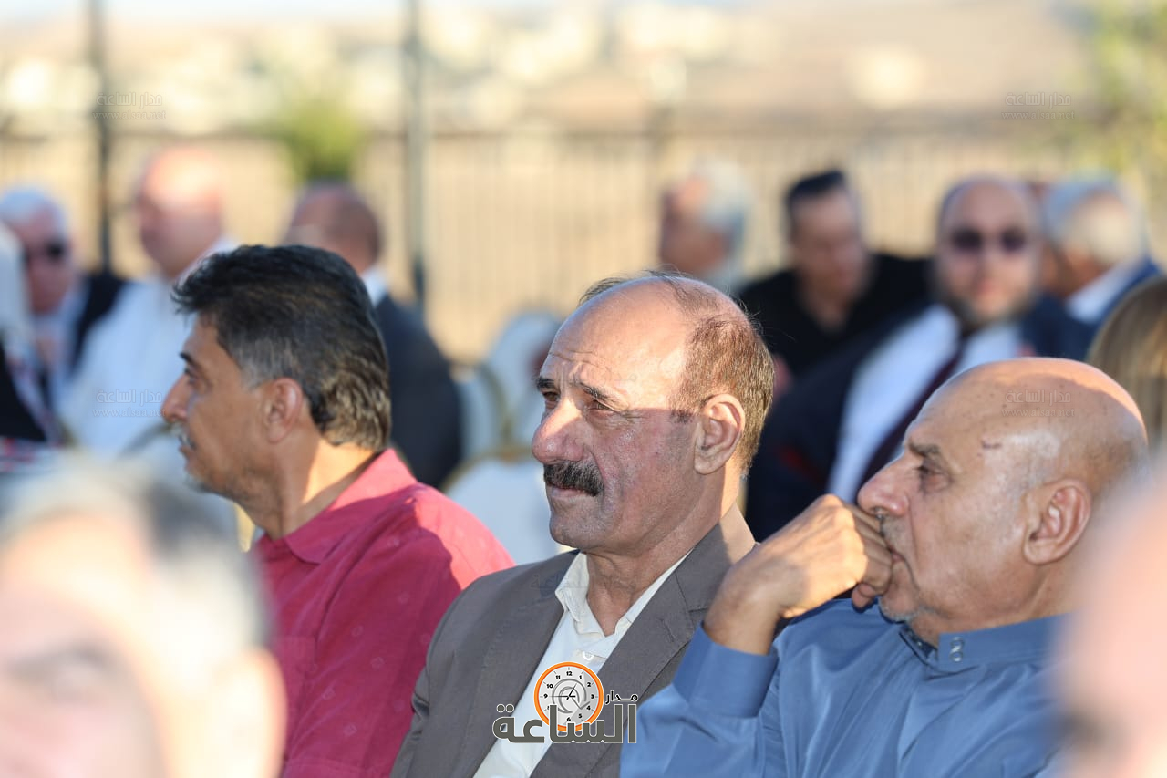 Madar Al-Saa Images 0.729255370771515