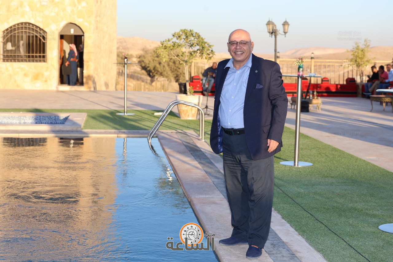 Madar Al-Saa Images 0.6633058502703439