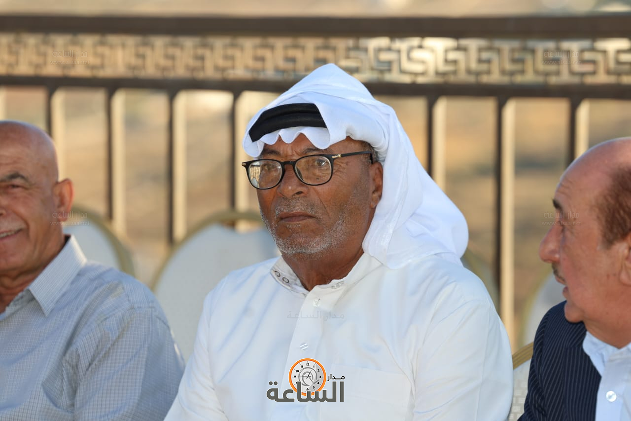 Madar Al-Saa Images 0.43860655802794946