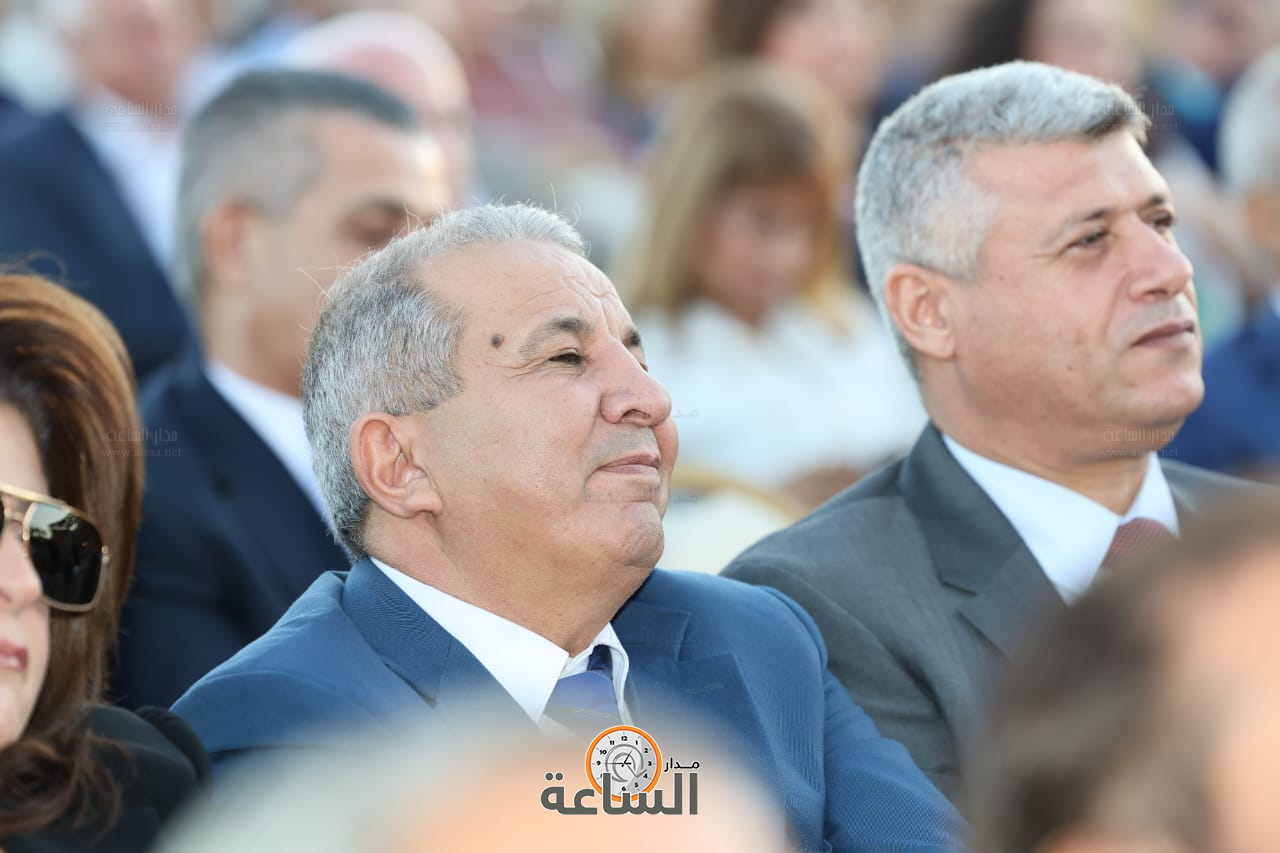 Madar Al-Saa Images 0.70571121761338