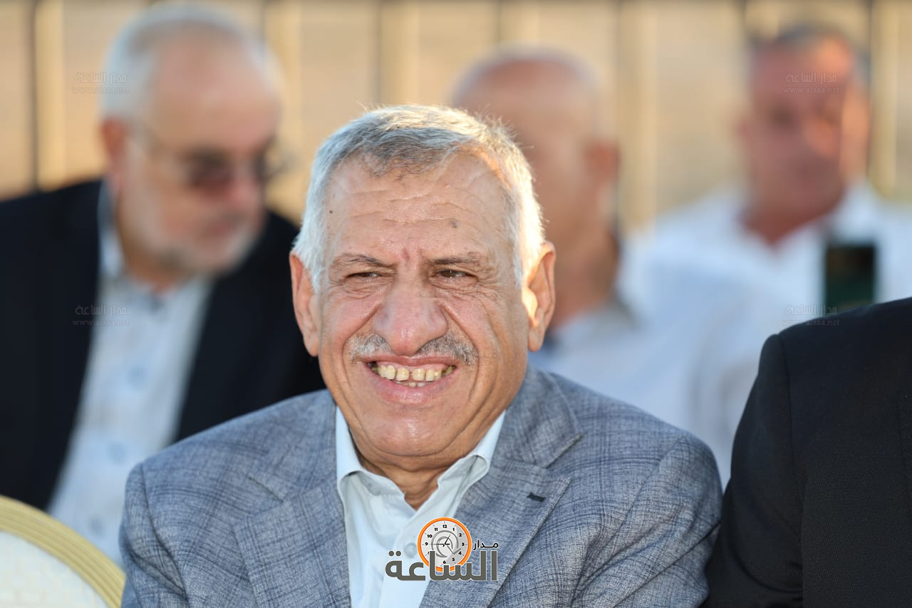 Madar Al-Saa Images 0.24157775055167563