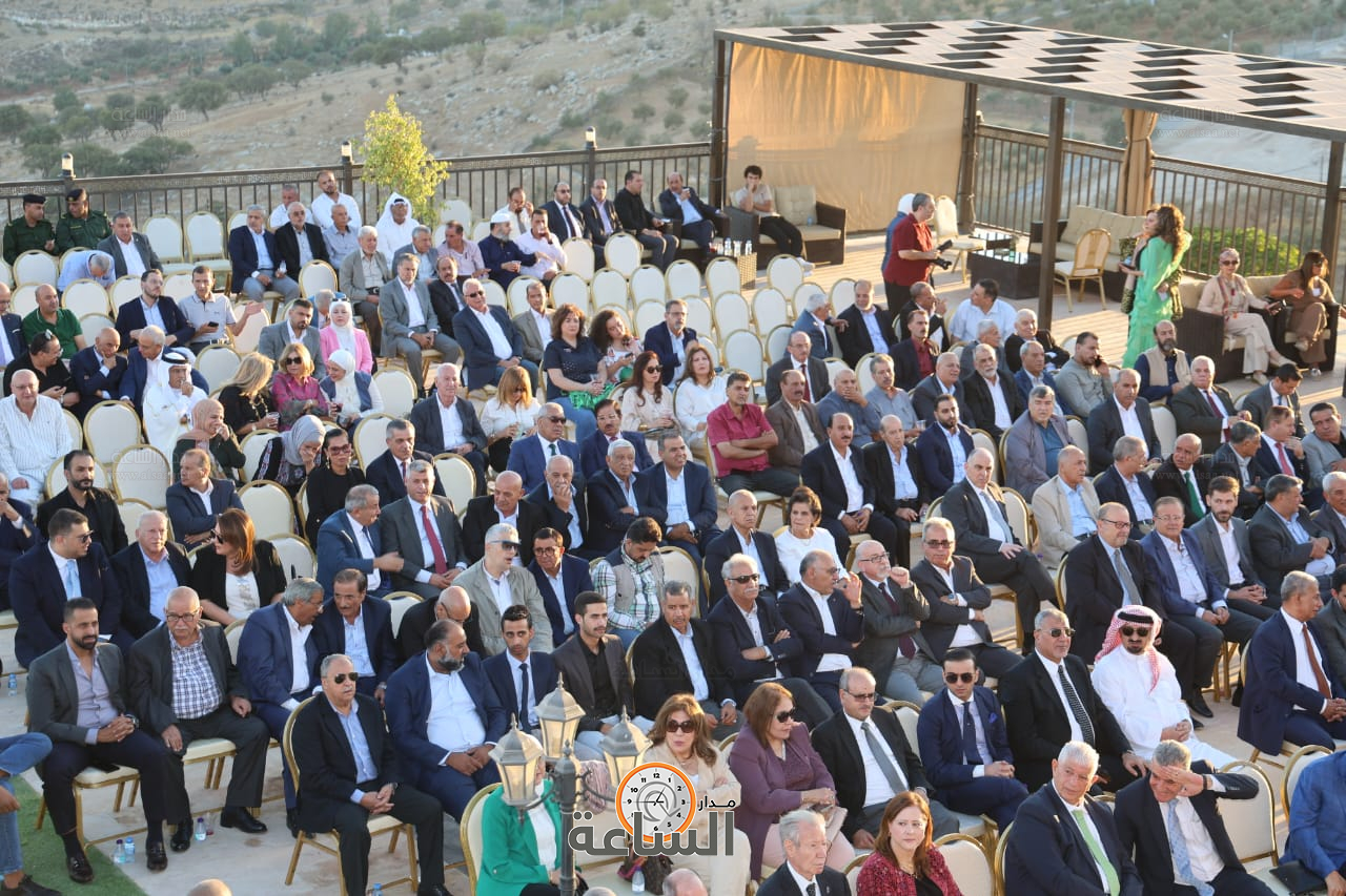 Madar Al-Saa Images 0.570123822984194