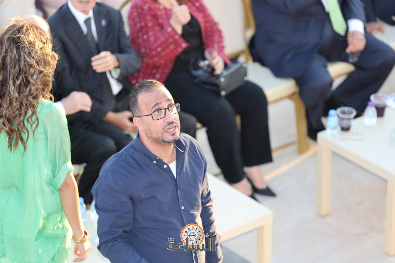 Madar Al-Saa Images 0.18573282663953594