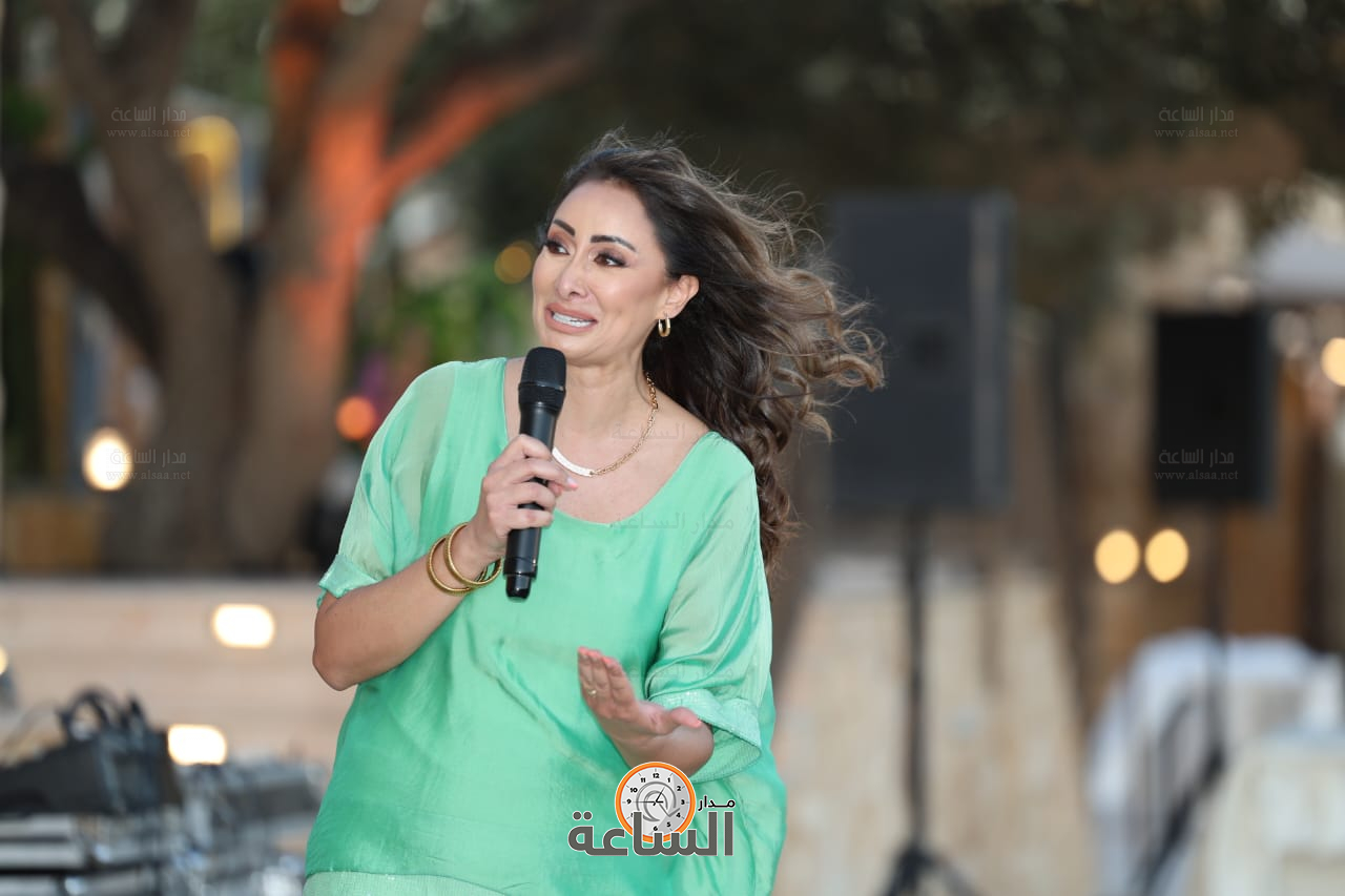 Madar Al-Saa Images 0.3331236579963939