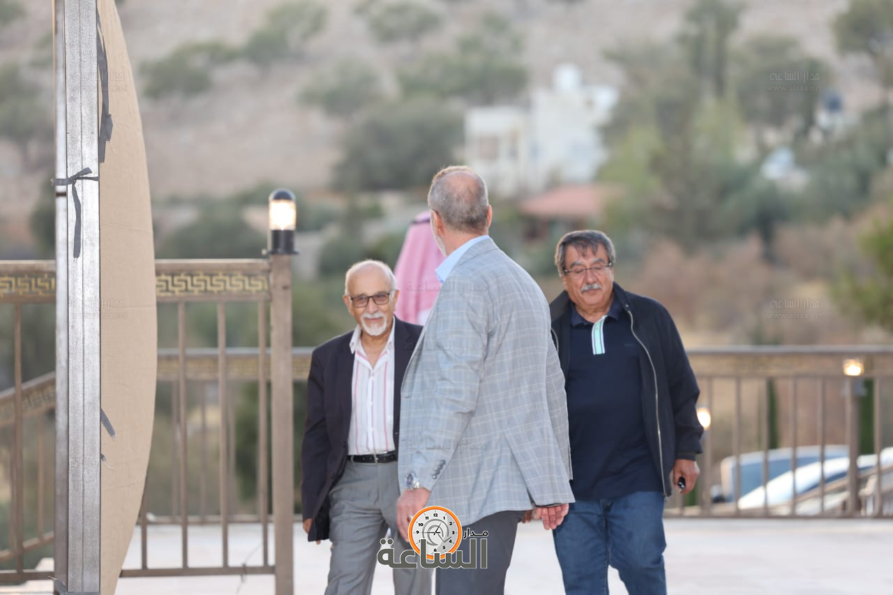 Madar Al-Saa Images 0.4544691602426989