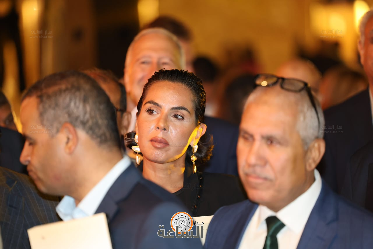 Madar Al-Saa Images 0.8419195646909139