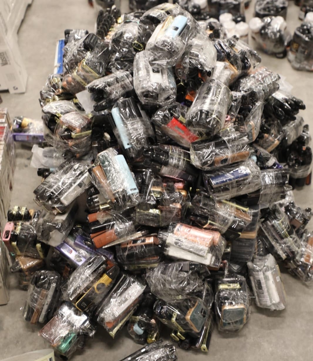 Madar Al-Saa Images 0.02141767036469988