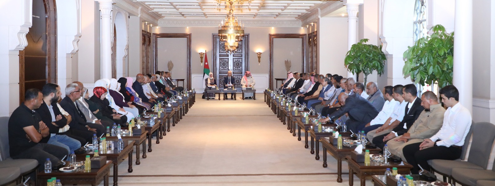 Madar Al-Saa Images 0.4398732862306678