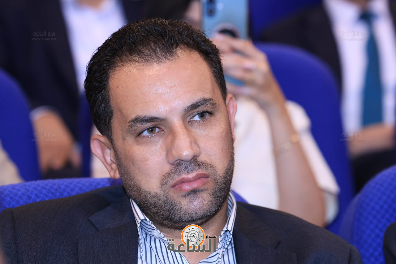 Madar Al-Saa Images 0.9384750970779334