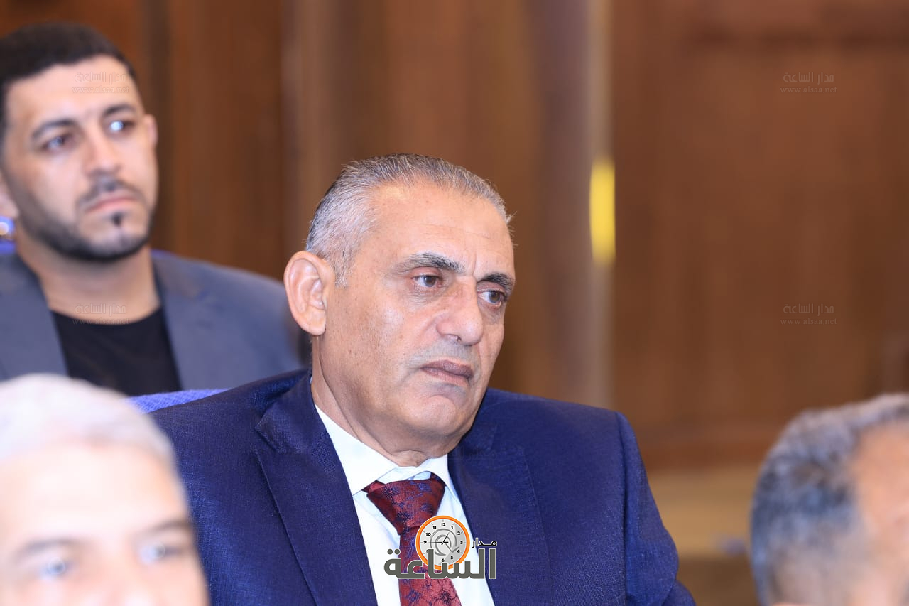 Madar Al-Saa Images 0.7965732746614326