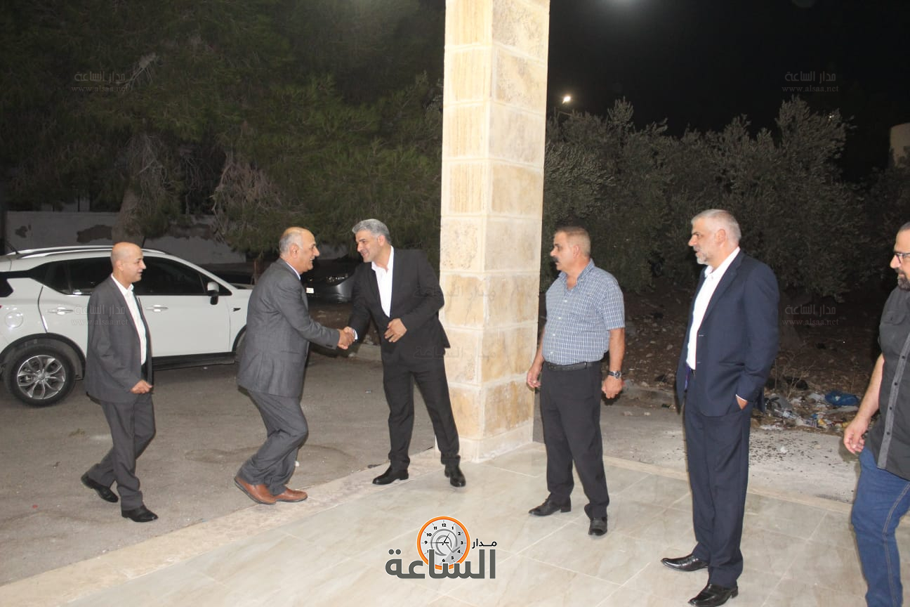 Madar Al-Saa Images 0.6438101513979256