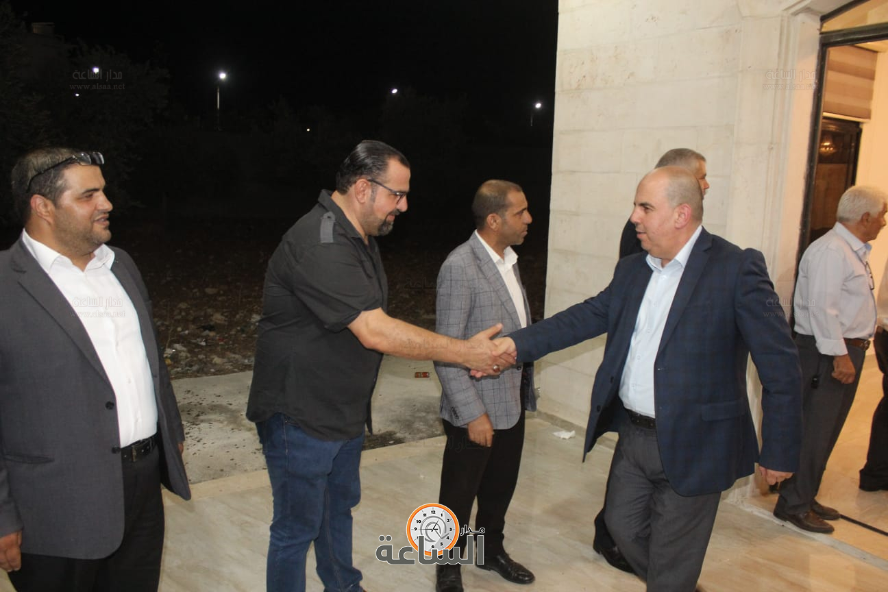 Madar Al-Saa Images 0.42657313131022134