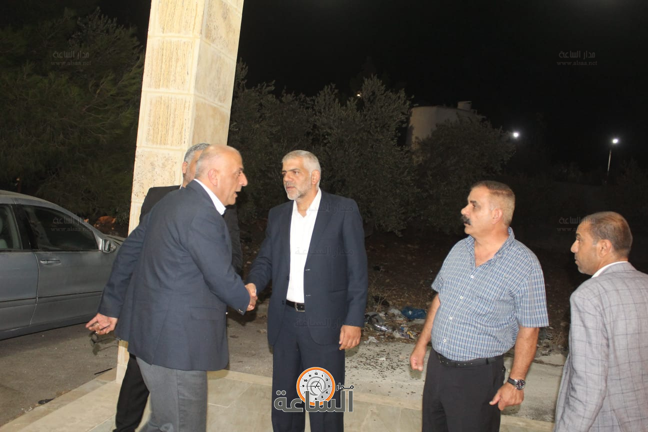 Madar Al-Saa Images 0.9621364648358917