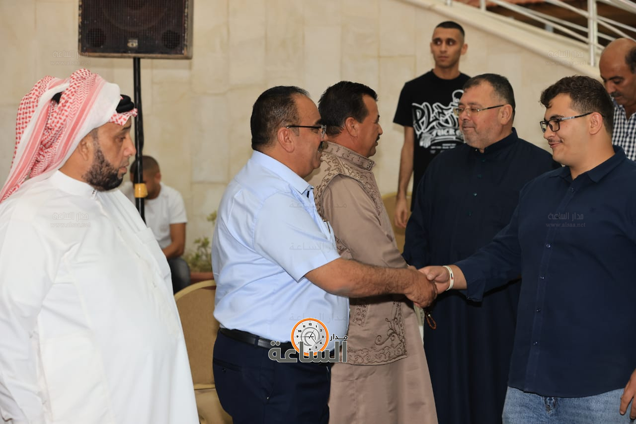 Madar Al-Saa Images 0.6808476485522429