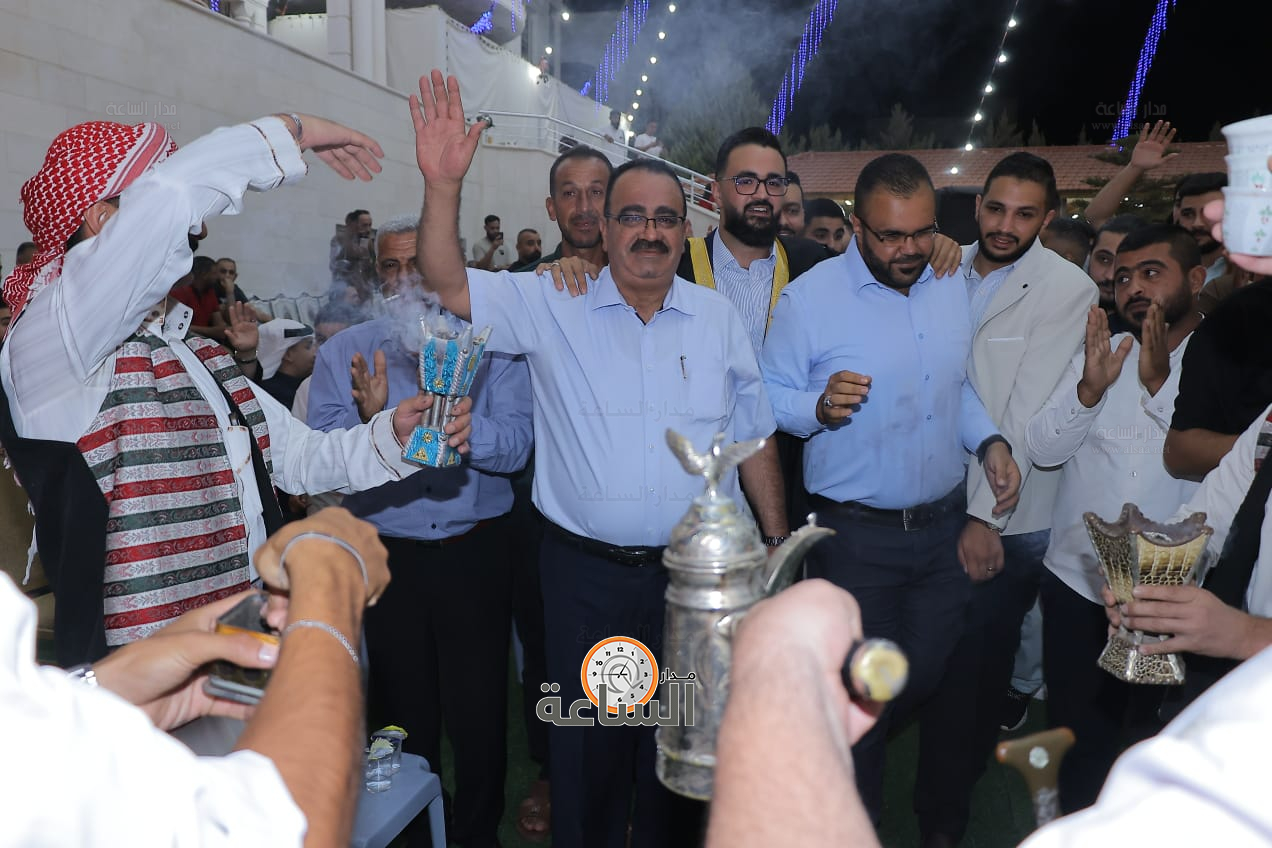 Madar Al-Saa Images 0.3796176786783666