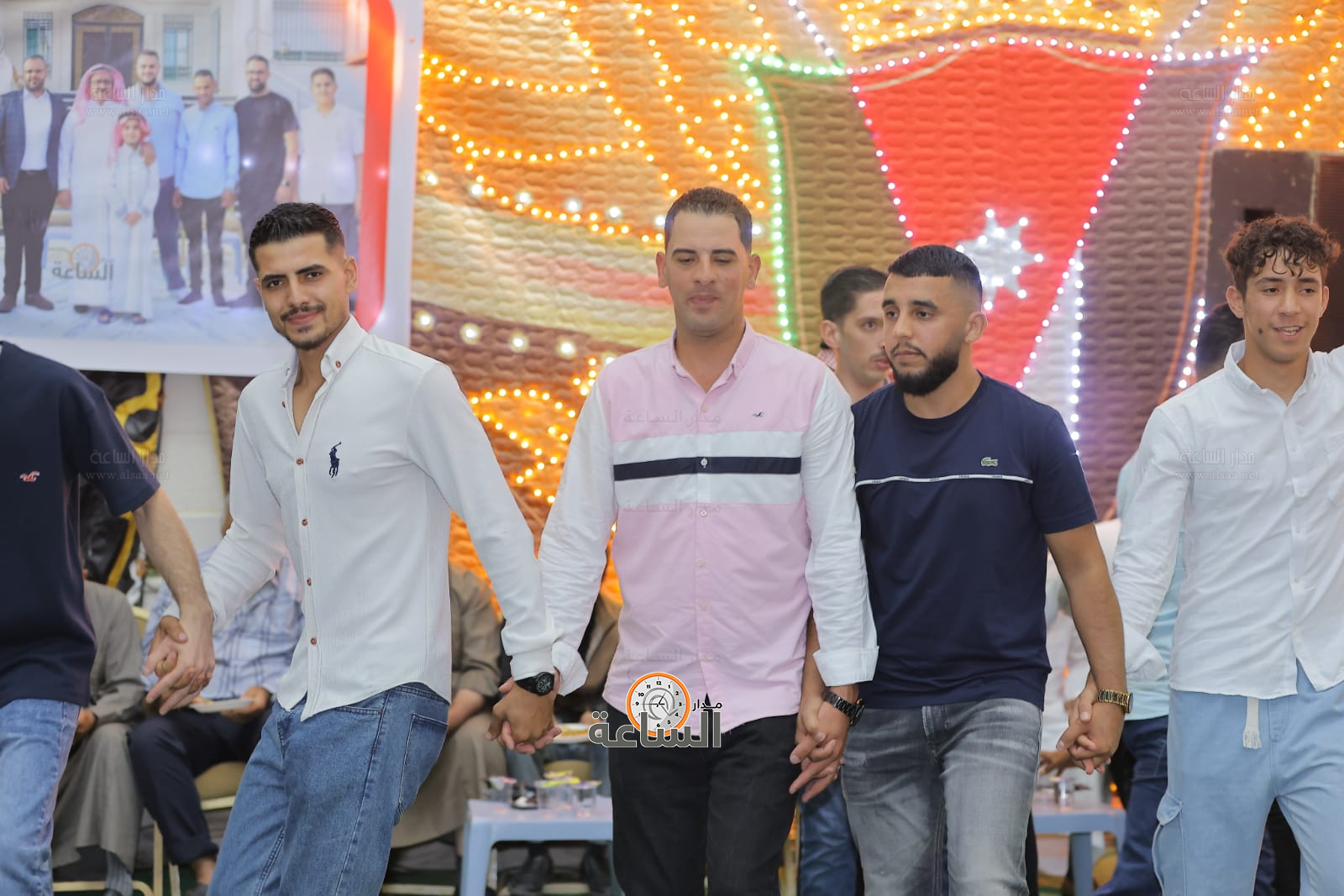 Madar Al-Saa Images 0.704323023551776