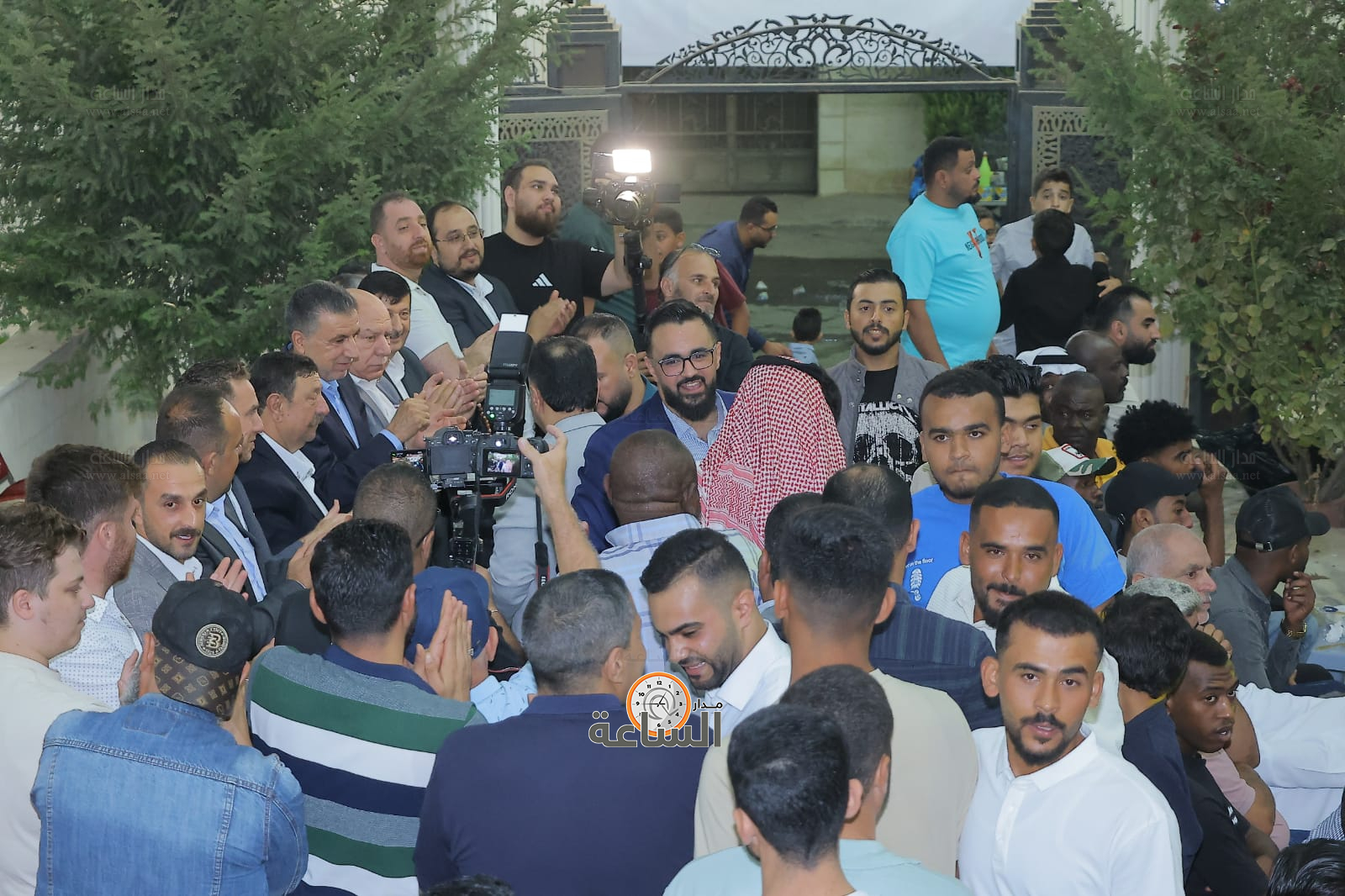 Madar Al-Saa Images 0.8130432767125197