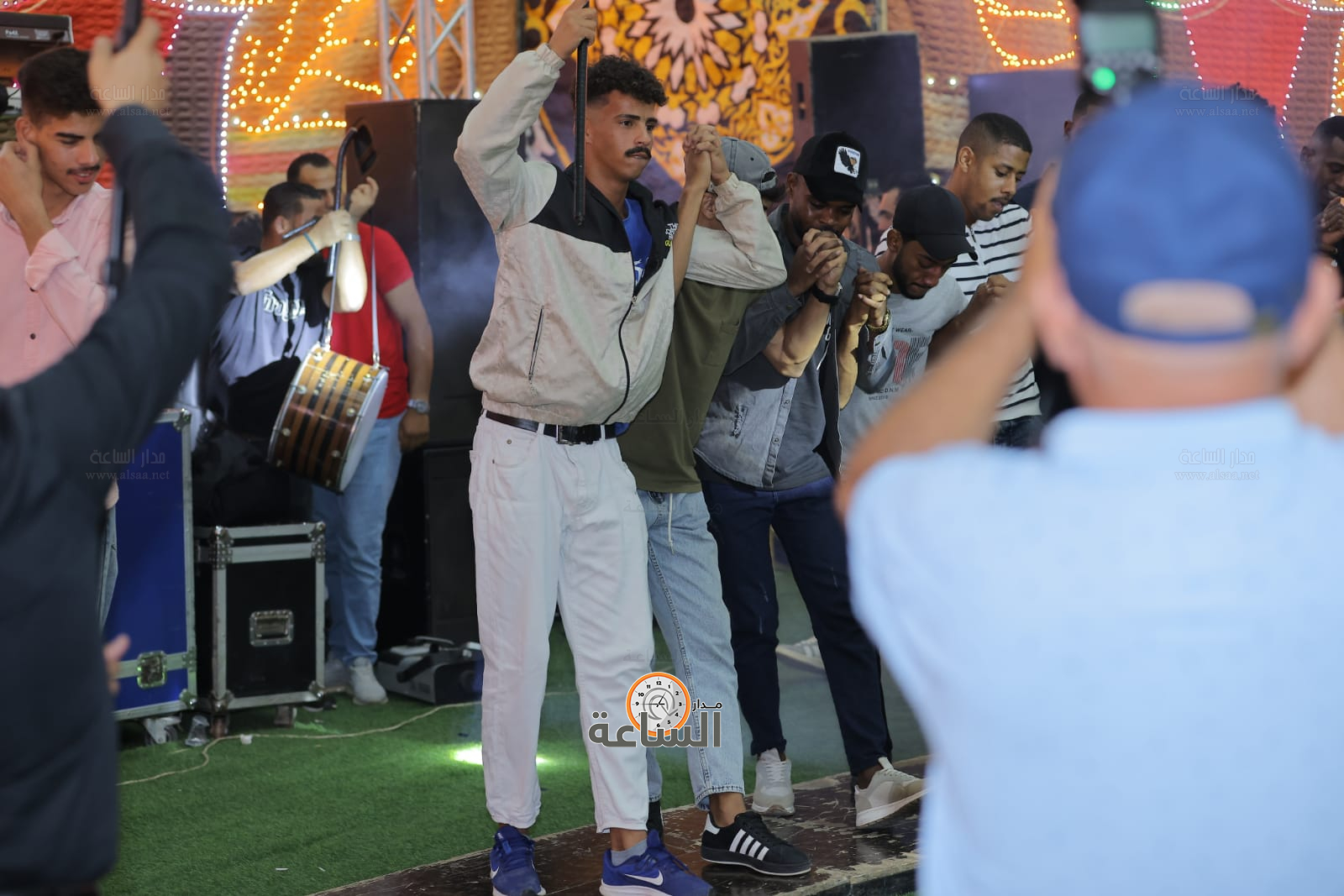 Madar Al-Saa Images 0.7178609970596967