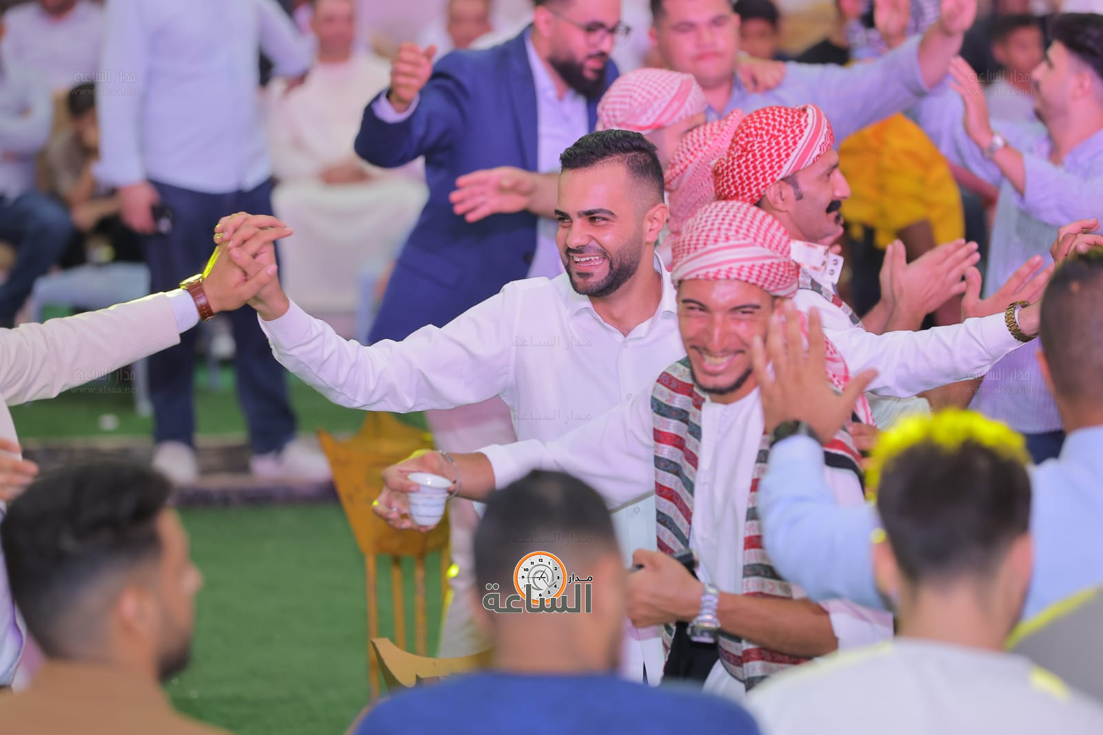 Madar Al-Saa Images 0.8137361109872363