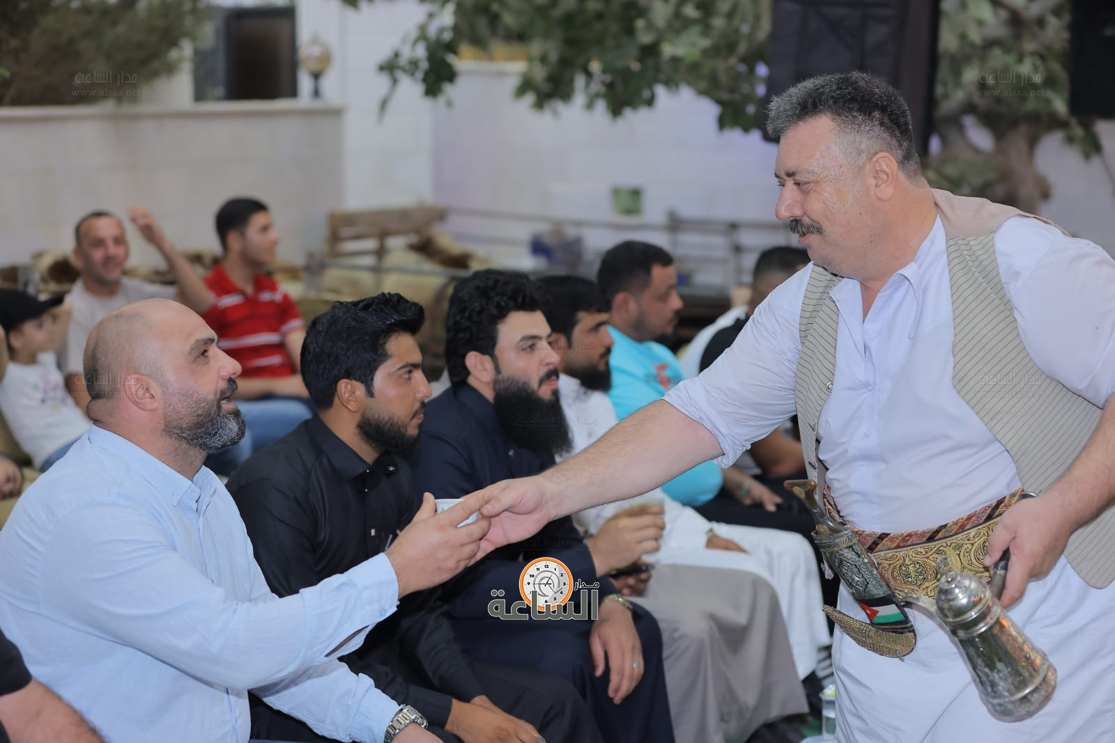 Madar Al-Saa Images 0.16365534175523921