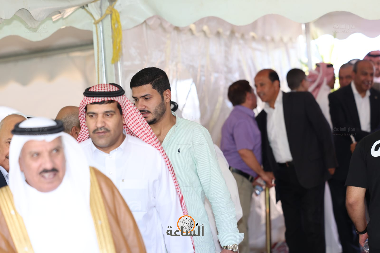 Madar Al-Saa Images 0.3732708754705274