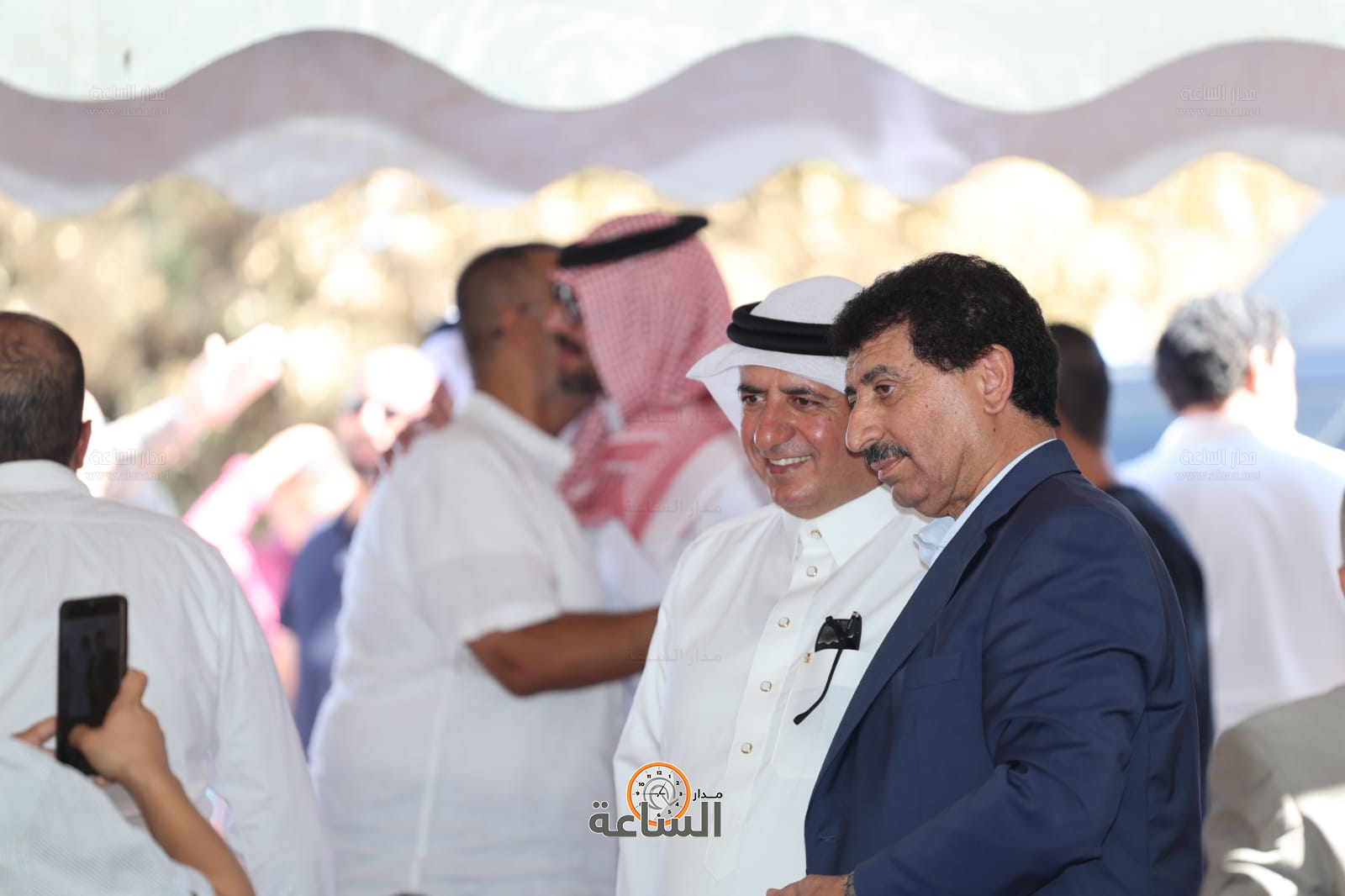 Madar Al-Saa Images 0.4331778938033529