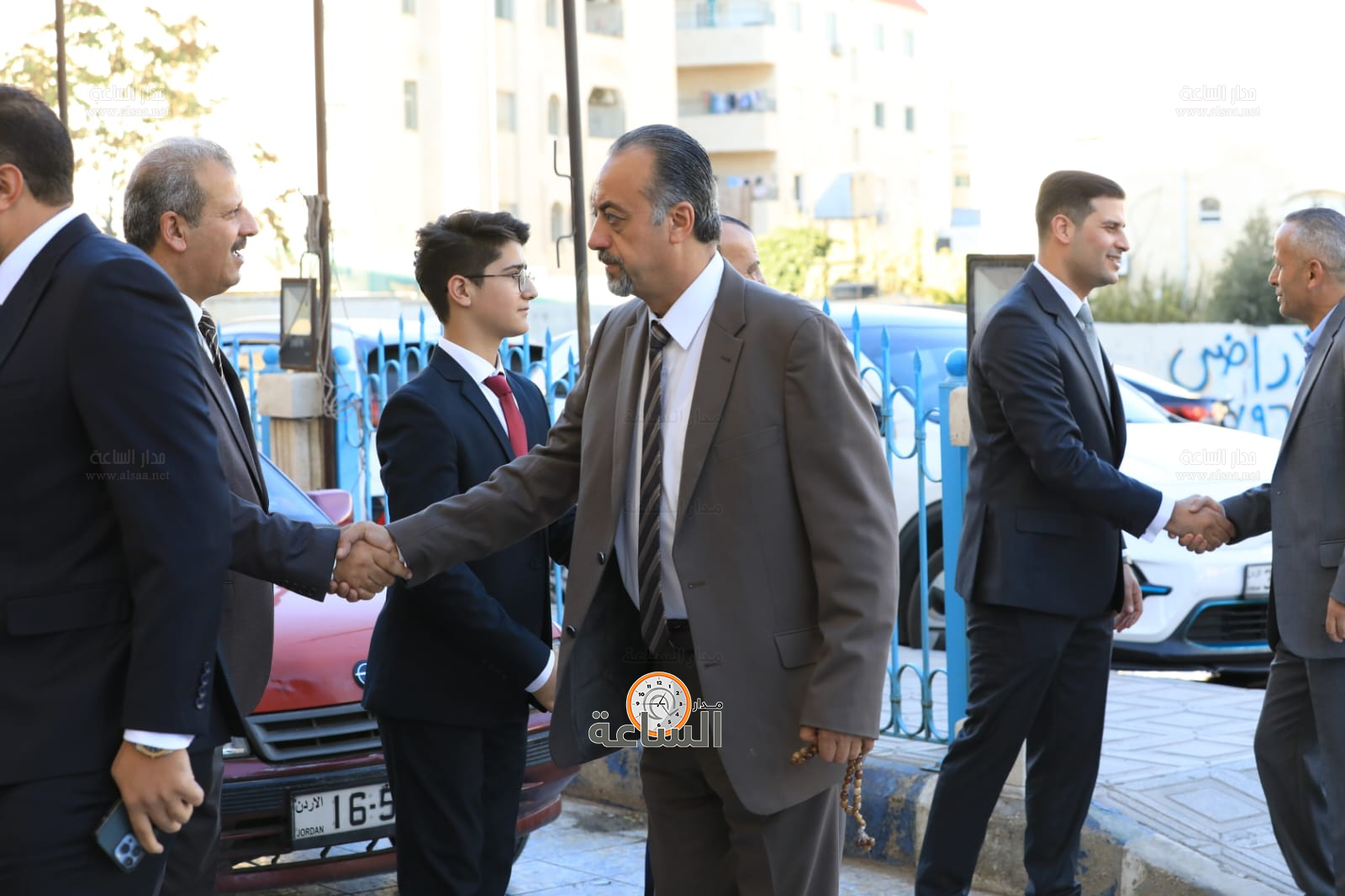 Madar Al-Saa Images 0.13096216095902602