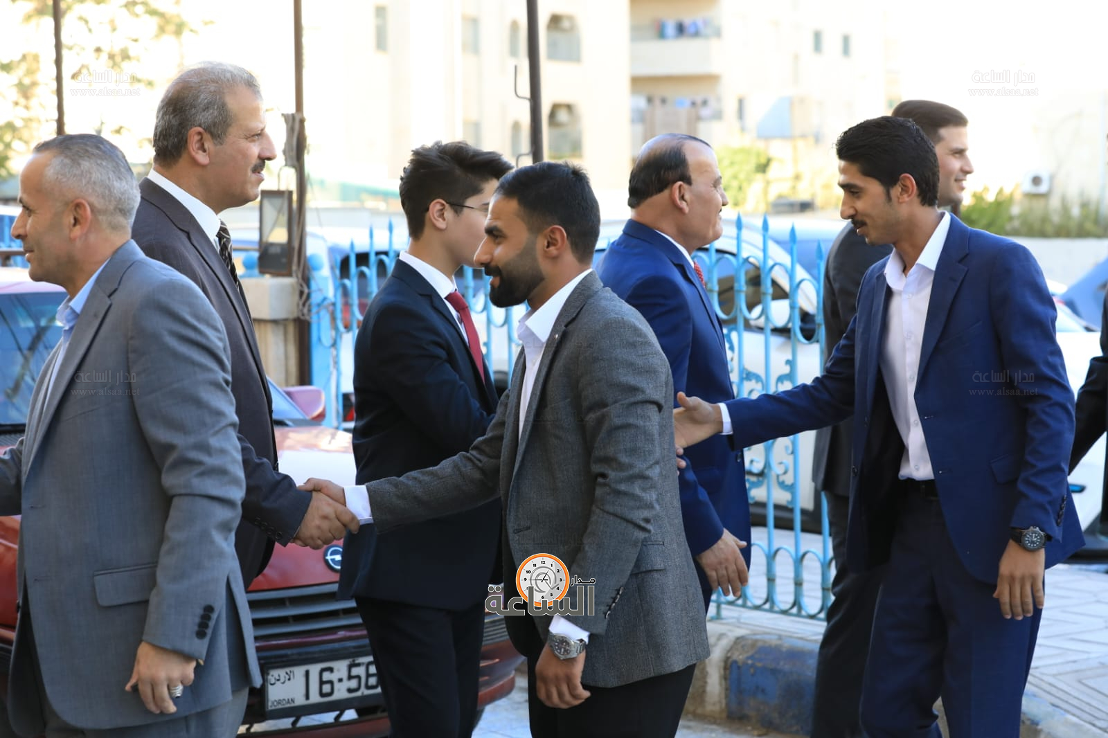 Madar Al-Saa Images 0.594129413382