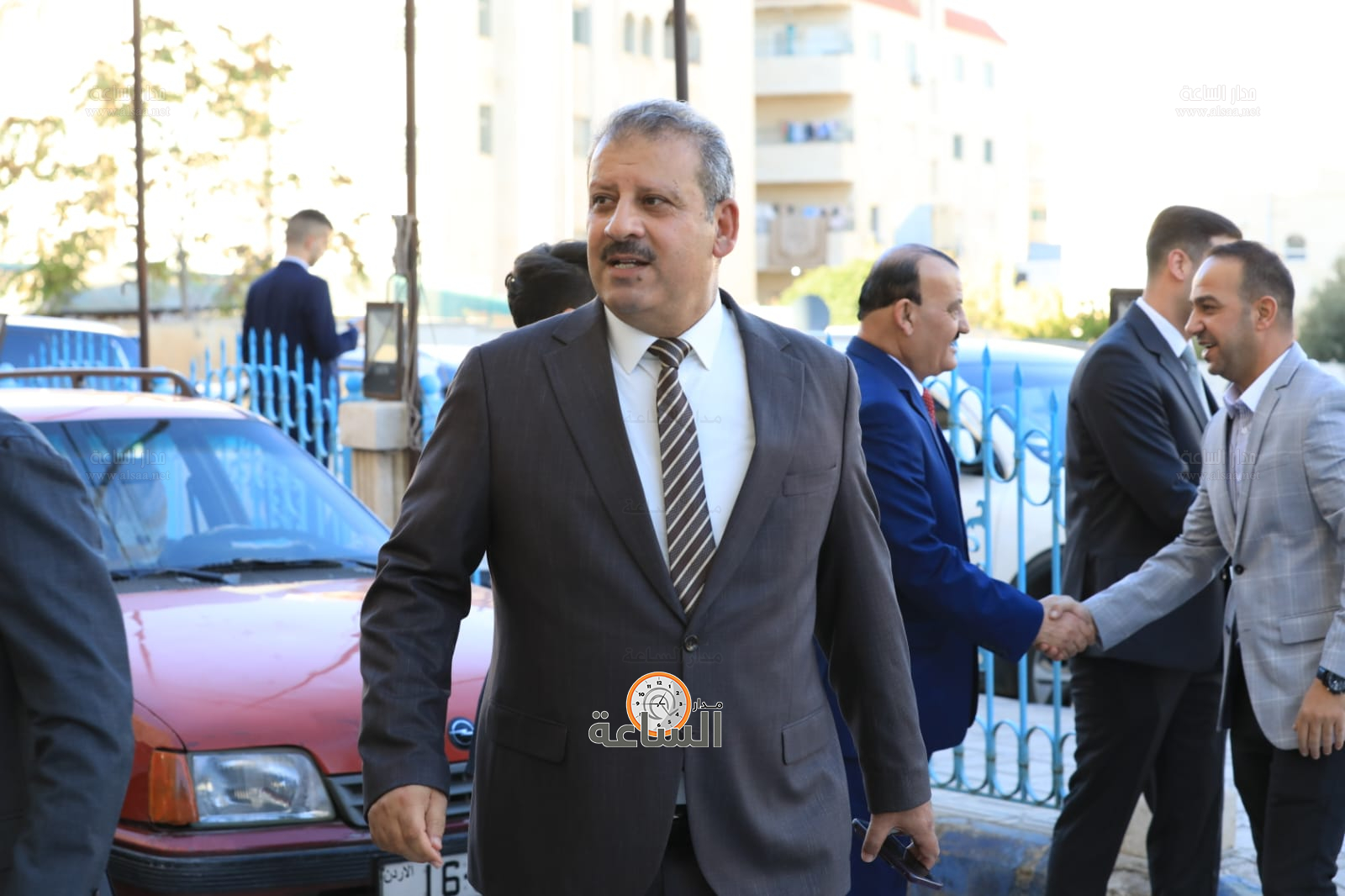 Madar Al-Saa Images 0.43805720455356745